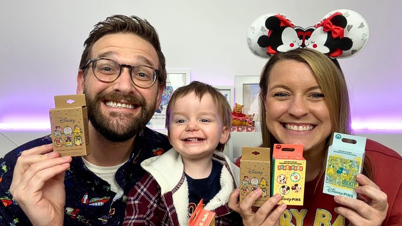 DISNEY pin unboxing and SALE ANNOUNCEMENT on Whatnot!