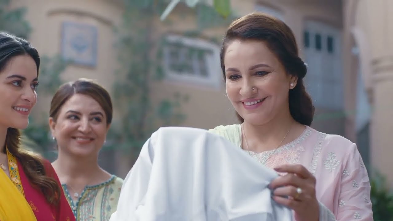 Funny Pakistani Ads|Knowr|Bright|Kisan|Etc|Ads|2Bro's Tv