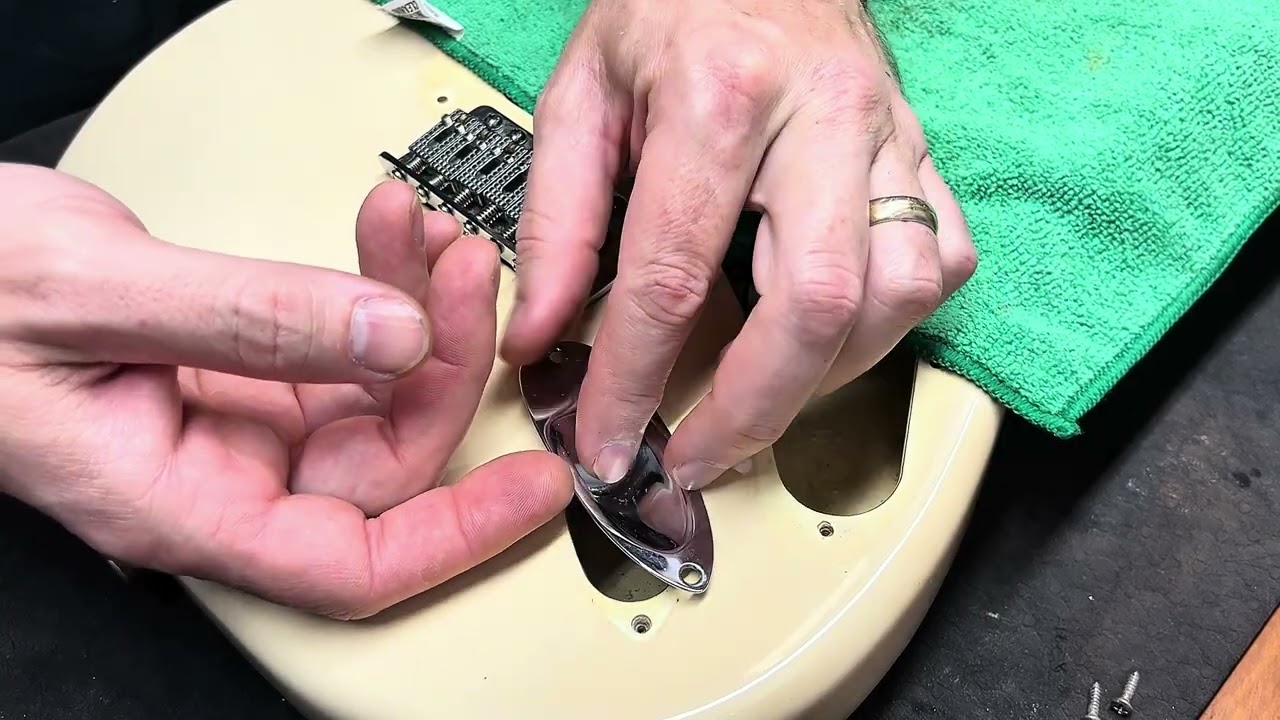 How to install a Brickhouse Toneworks prewired Strat template