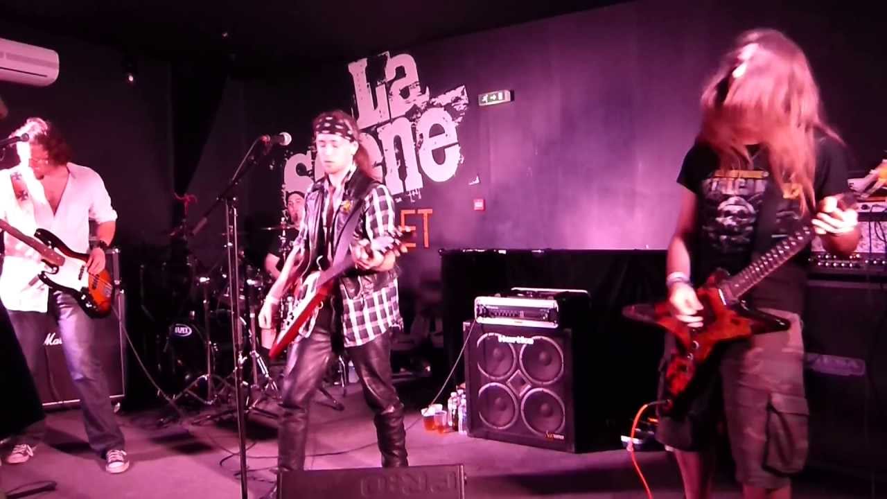 Hangover @ La Sc&egrave;ne Michelet 03/05/13