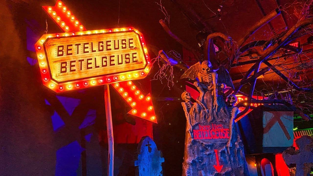 Beetlejuice добавлен в магазин подарков #HHN30 к Halloween Horror Nights 2020 | Universal Orlando