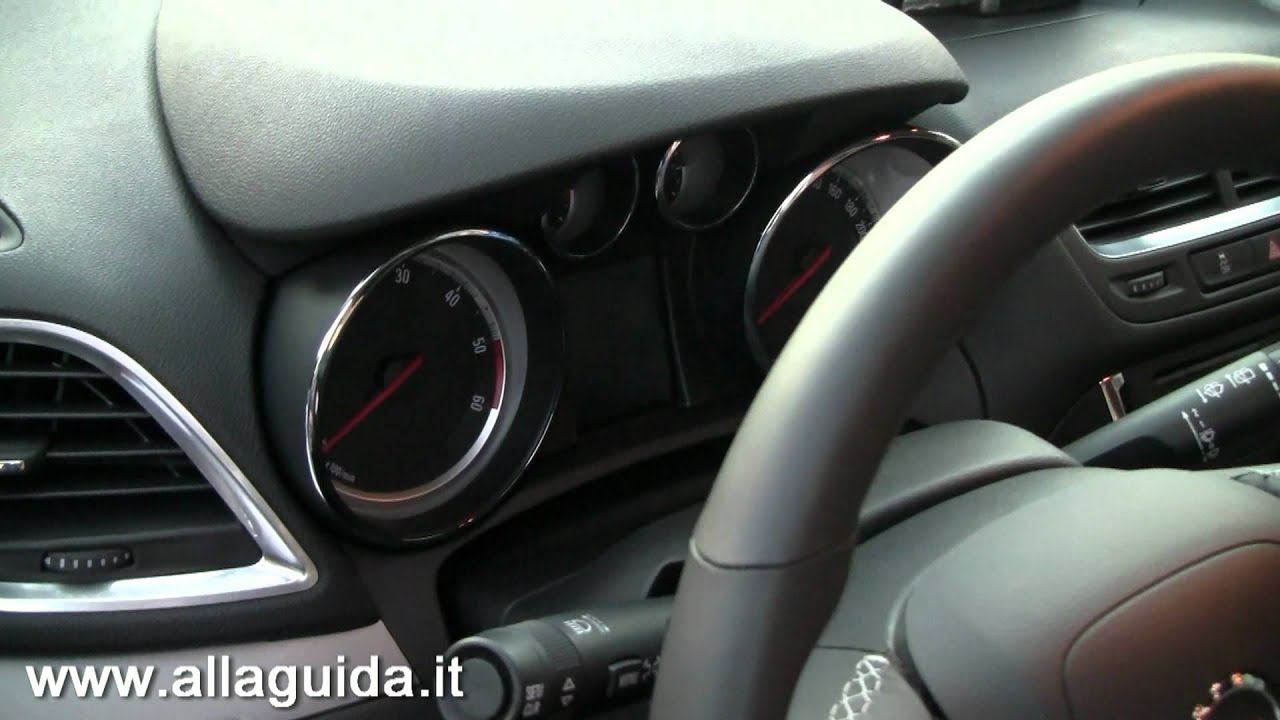 Opel Mokka: prova su strada del SUV compatto