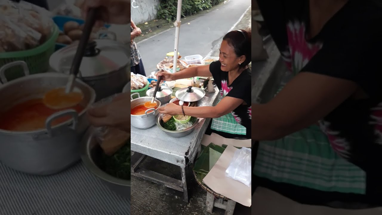 Jangan heran kalo di indonesia kuliner nya murah mura seprti kuliner pagi ini yang saya mau sepil 