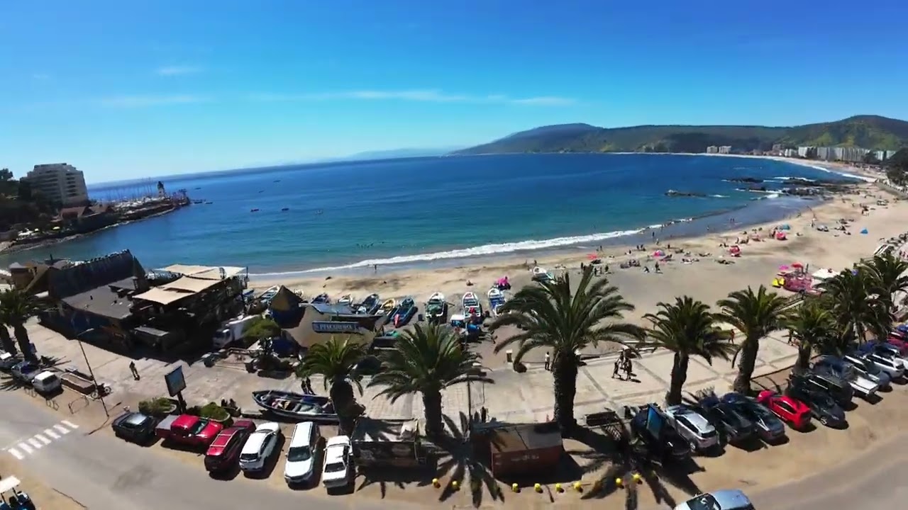 Medio d&iacute;a en Papudo....Chile🌊🇨🇱 !