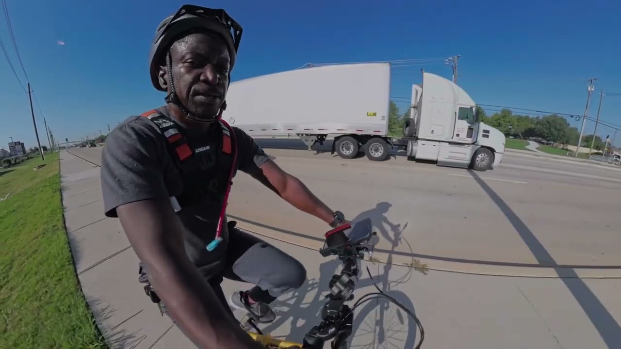 Водитель частного грузовика Walmart: 10-мильная поездка на велосипеде меня измотала