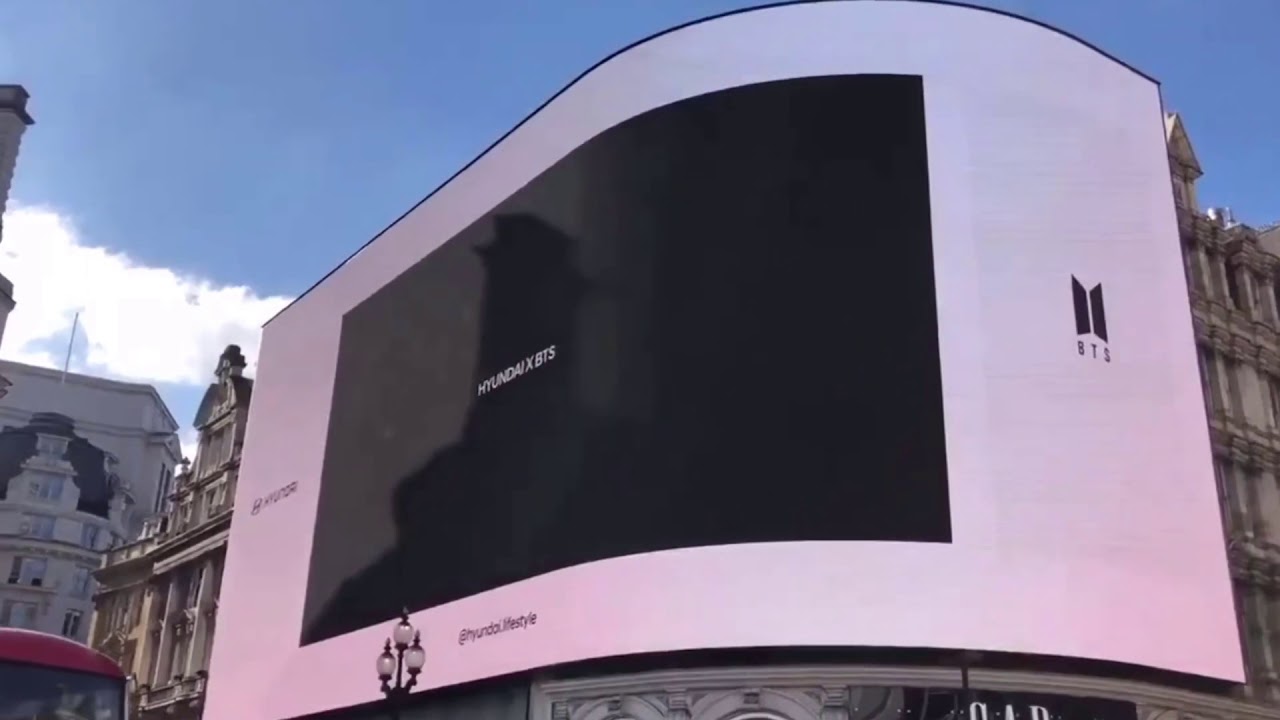 [방탄소년단]  HYUNDAIxBTS  Commercial in Piccadilly Circus, London (UK)