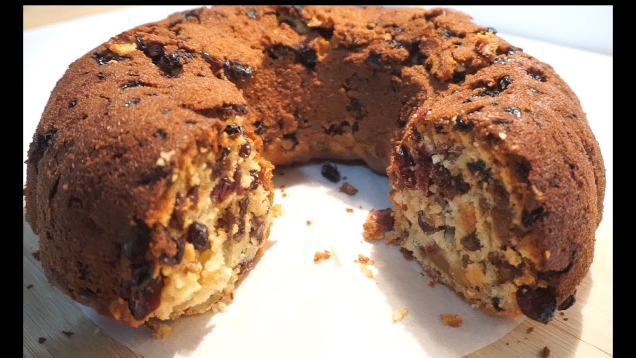 COMMENT FAIRE UN CAKE MOELLEUX AUX RAISINS SECS ?
