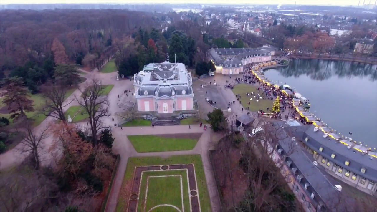 Schlosspark Benrath Teil 2 (Weihnachtsmarkt)