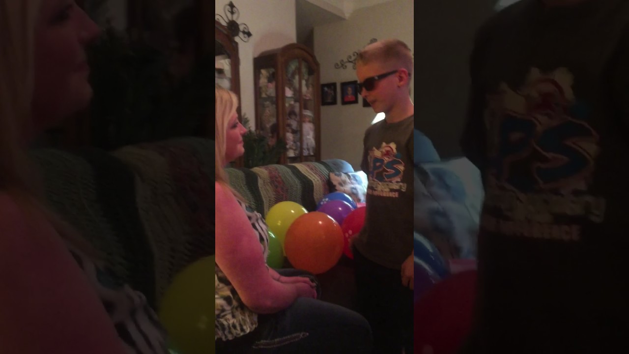 4th grader Karsten sees colors for the first time