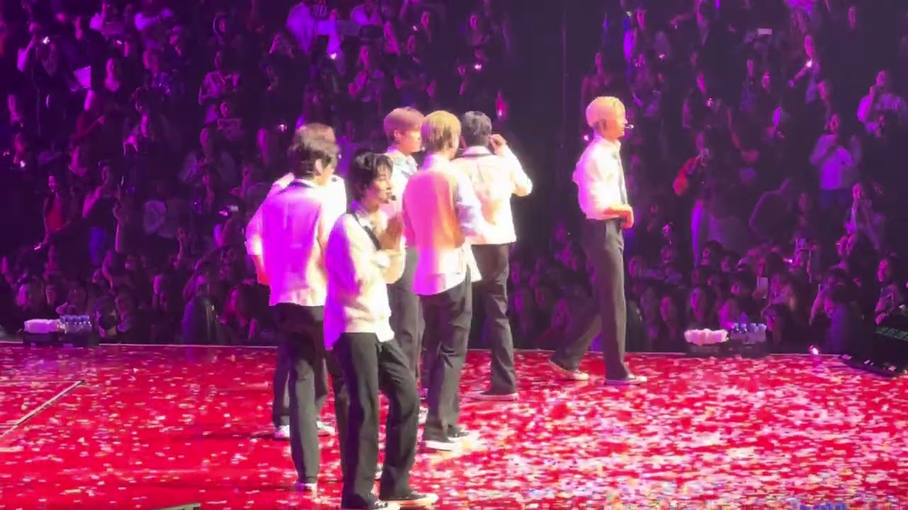 Enhypen Dance Battle with Engenes. Fate World Tour in Newark, NJ on 10/18/23. #Enhypen #KPop.