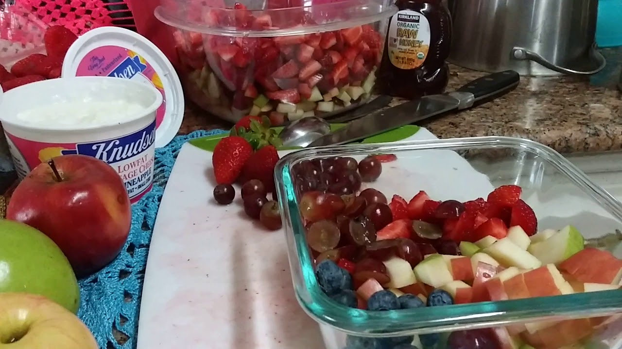 Ensalada de frutas  preparada  bajas calorias