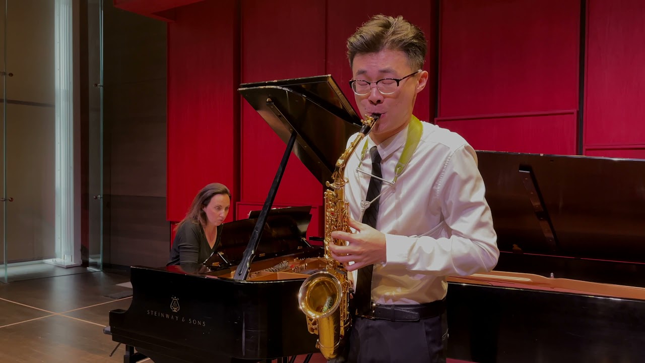 Vladimir Vavilov: Ave Maria by Jichen Zhang & Casey Dierlam Tse