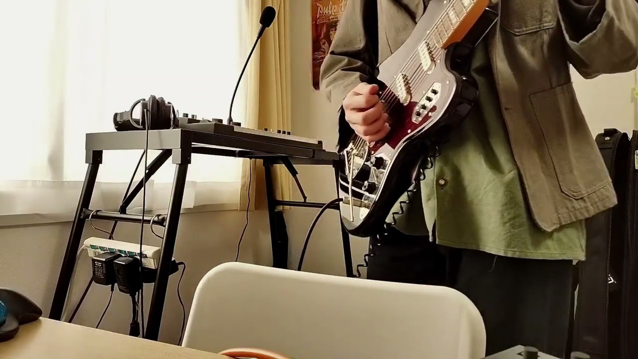 Shogazing Vocoder and BASS VI Jam / MicroKORG XL+, Circuit Rhythm and Squier BASS VI