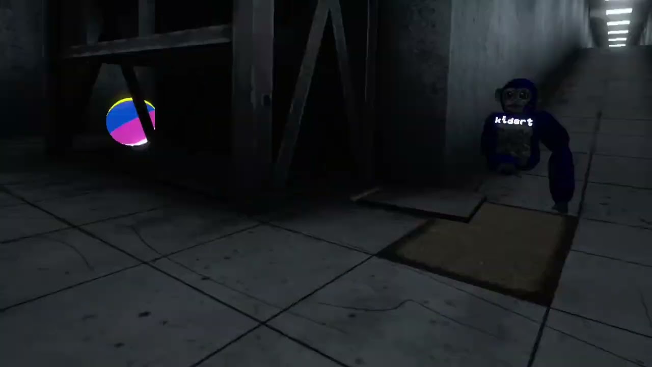 Playing Scary baboon!!