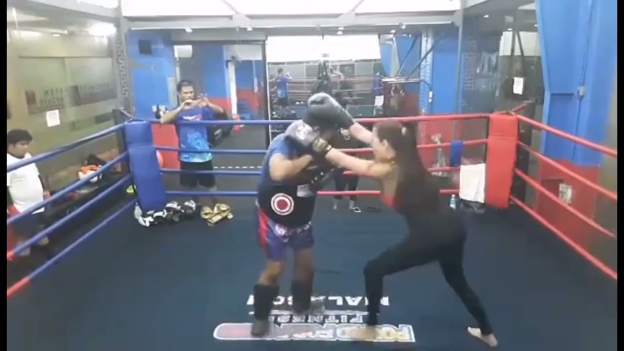 Kick Boxing Training GM. Domingo Mateo S.Bayot Trainer 