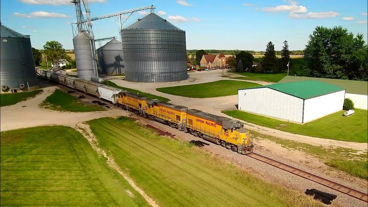 UPY 730 South, Between the Rollo Grain Elevators, Drone View - on 9-2-2016