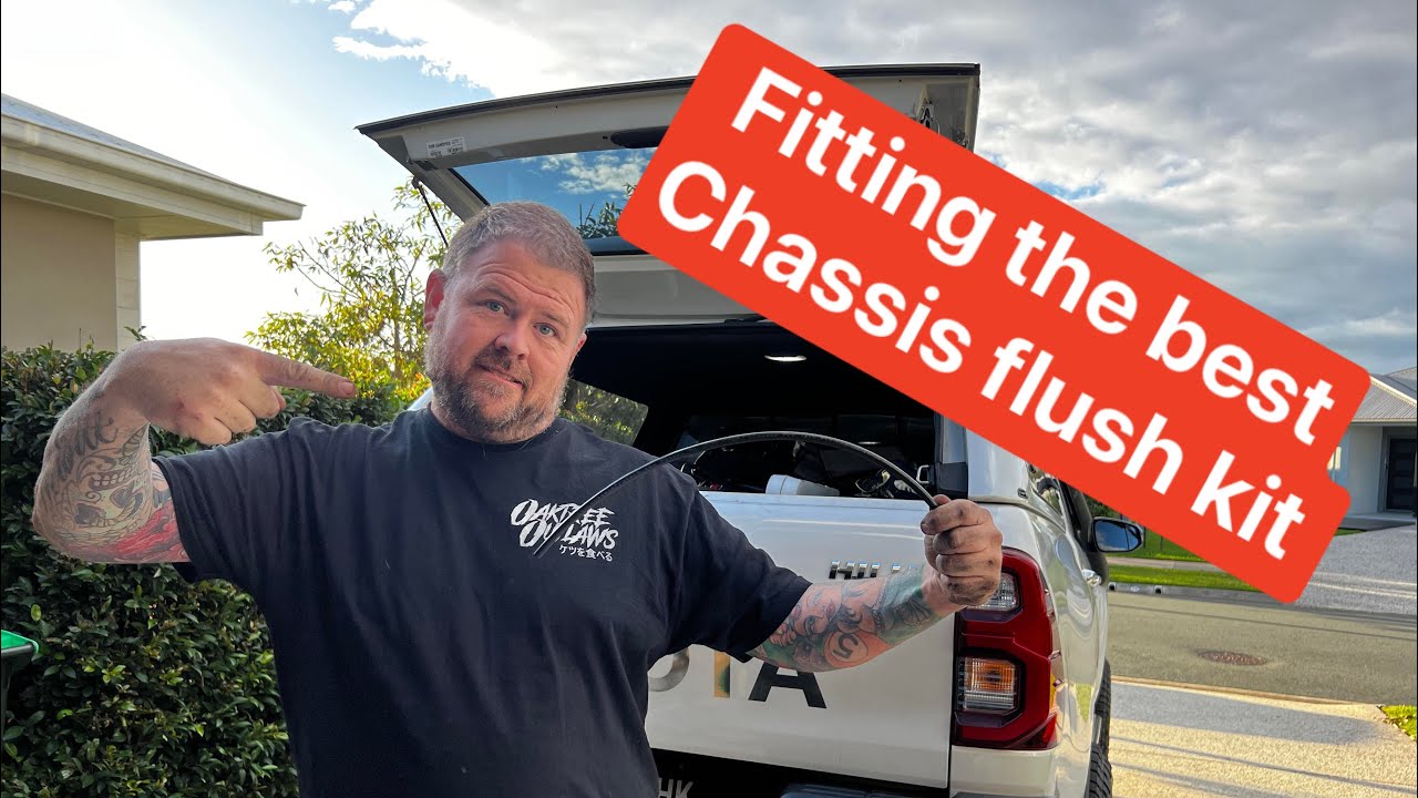 Fitting the best chassis flush kit on the market to the N80 Hilux