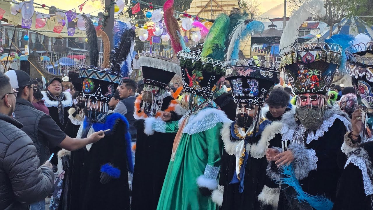 Chinelos Santo Tomas Ajusco — Banda Oriental de los Hermanos Cortés 