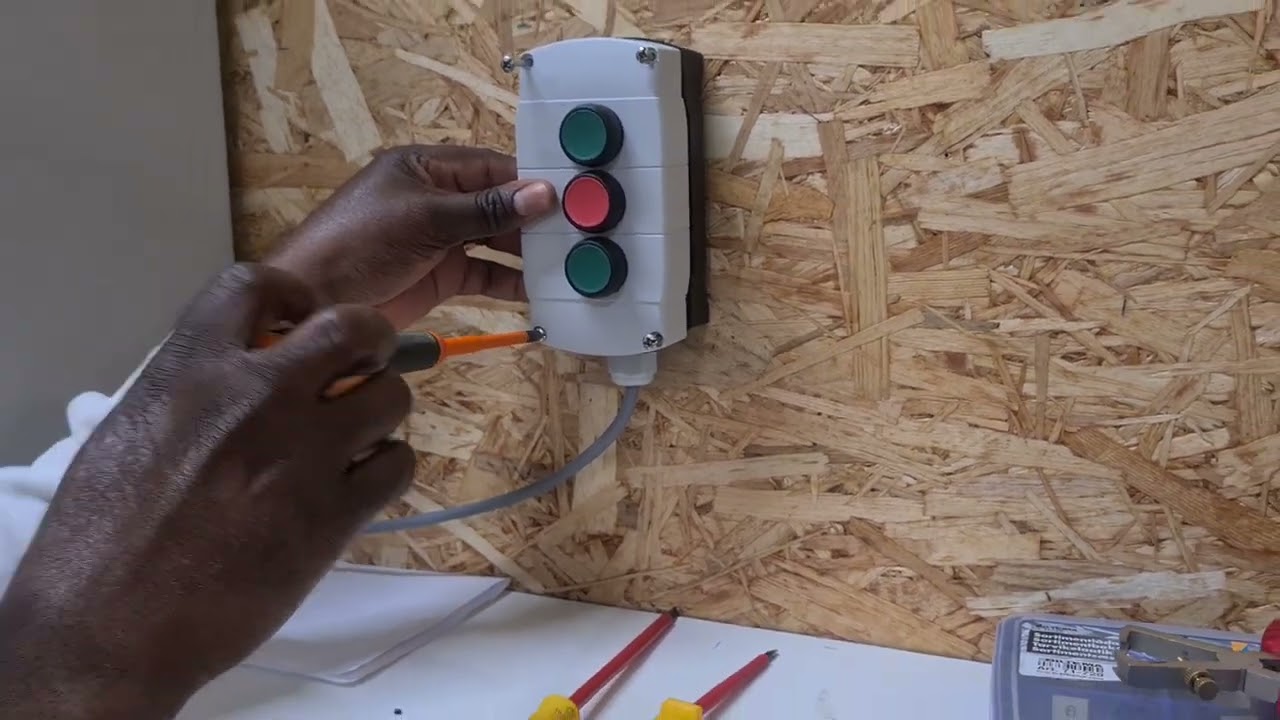 Demarrage Direct d'un Moteur Triphase: Guide Facile