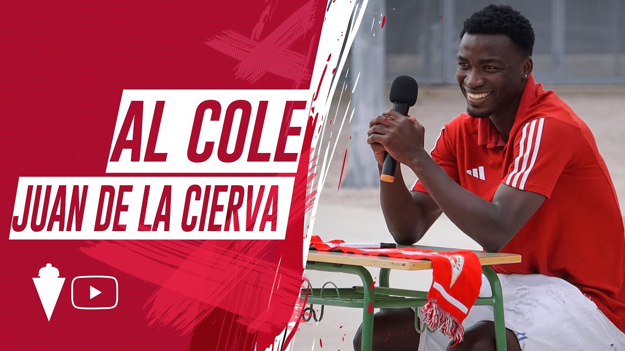 AL COLE | Sabit visita el CEIP Juan de la Cierva en Real Murcia Al Cole