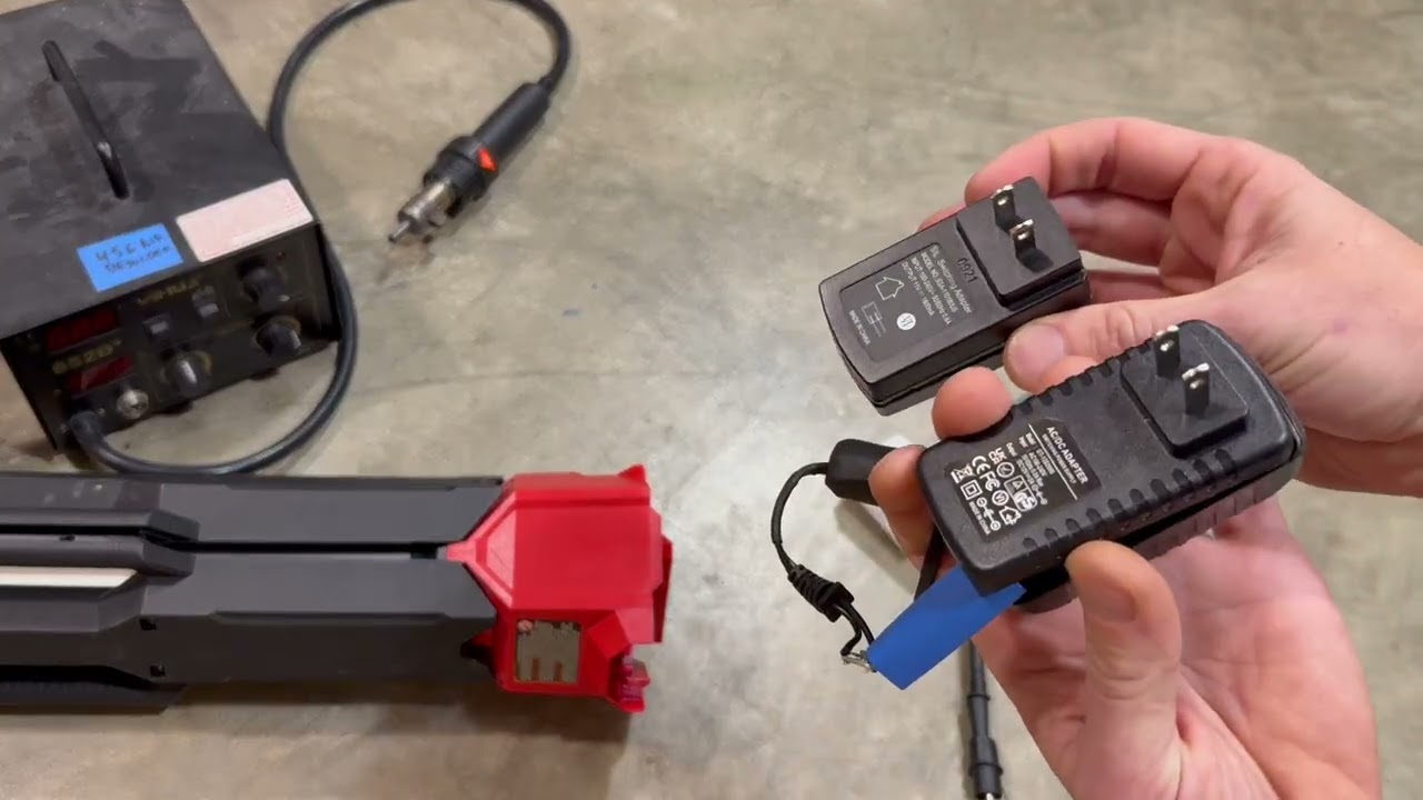 Milwaukee M12 Rocket light not working from outlet - replacing power supply