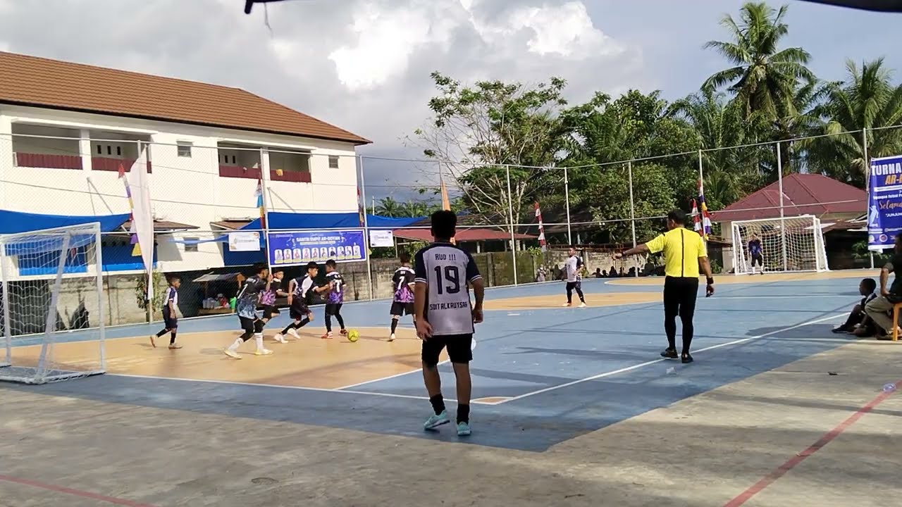 BABAK KEDUA | SDIT AL KAUTSAR C MEMENANGKAN PERTANDINGAN SCORE AKHIR 3 : 2