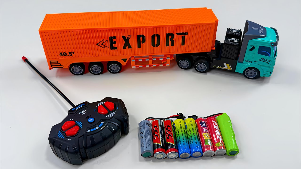 Unboxing city transportation RC trucks,stunts RC Toyota model spray car,EV Spider-Man car,RC taxi