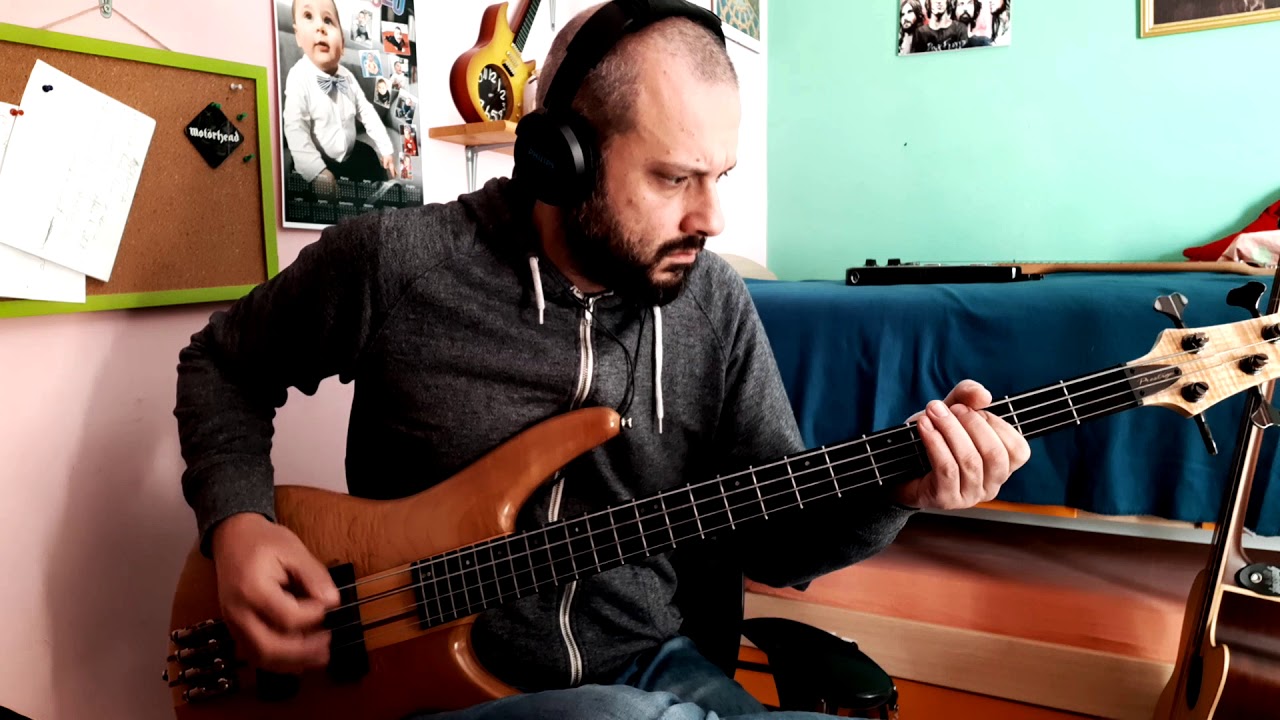 CSI _ Forma e sostanza (bass cover)