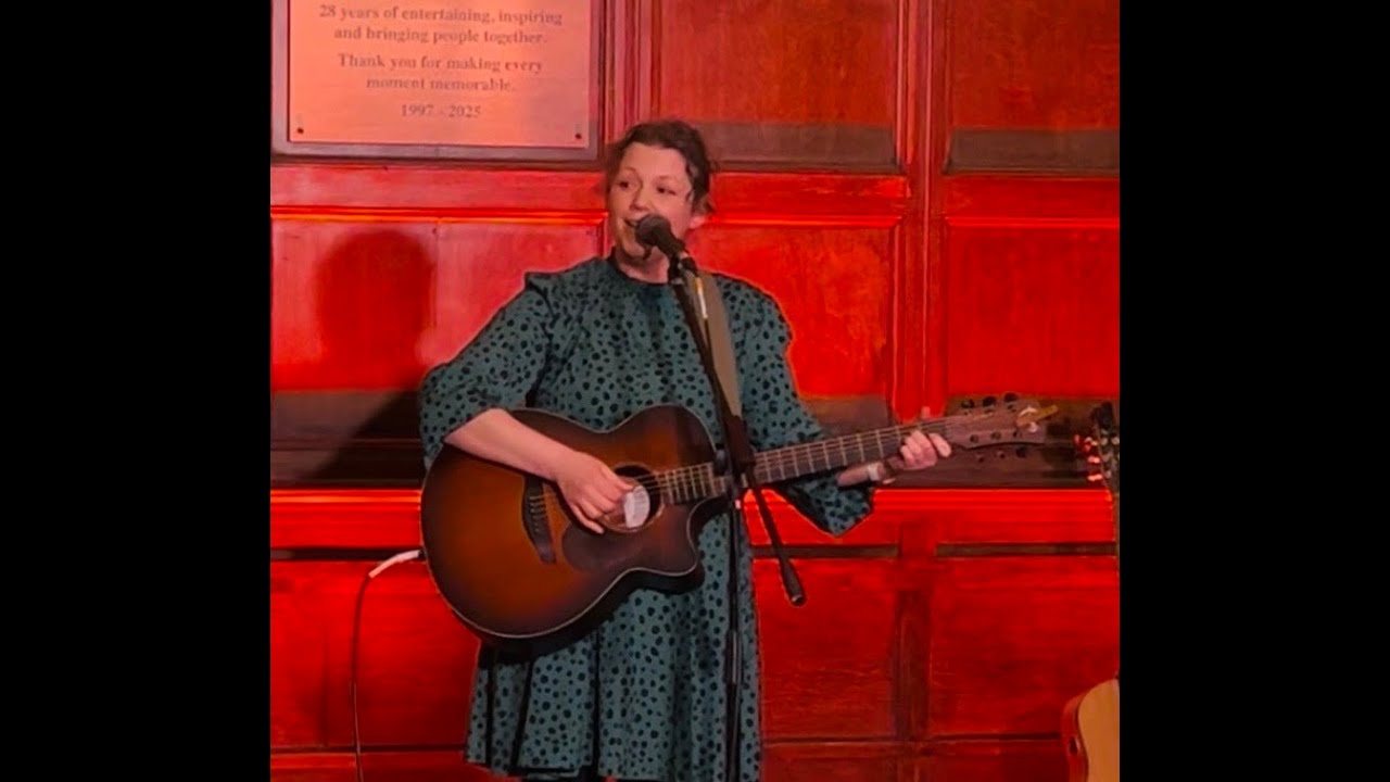 West Coast Folk Festival - Soft Lights by Becky Foord