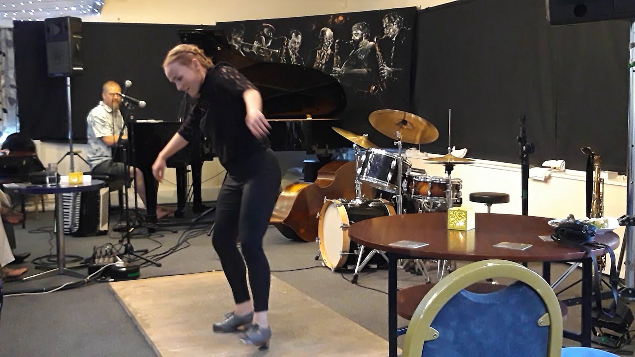 Adele Joel/Pete Rosser 31/5/19 - Ain't Misbehavin' (Waller/Razaf)