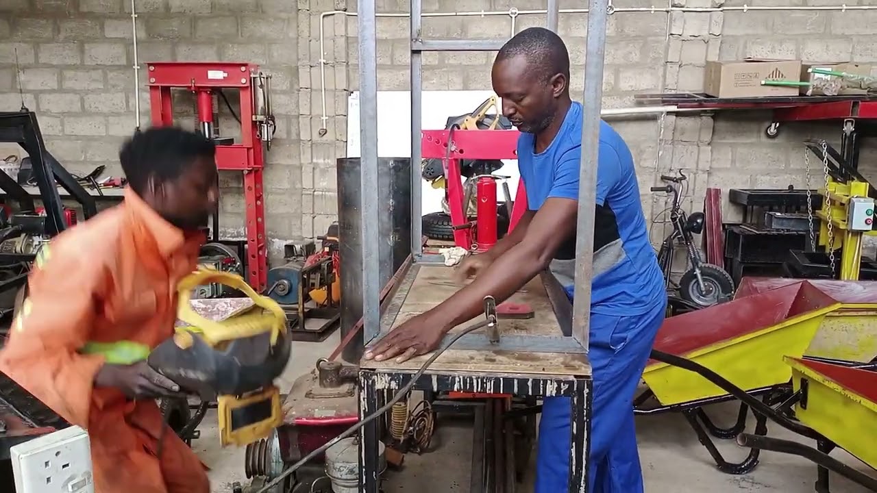We are manufacturing a SOYA THRESHING machine | THIS IS HOW WE HAVE STARTED IT  Episode 2