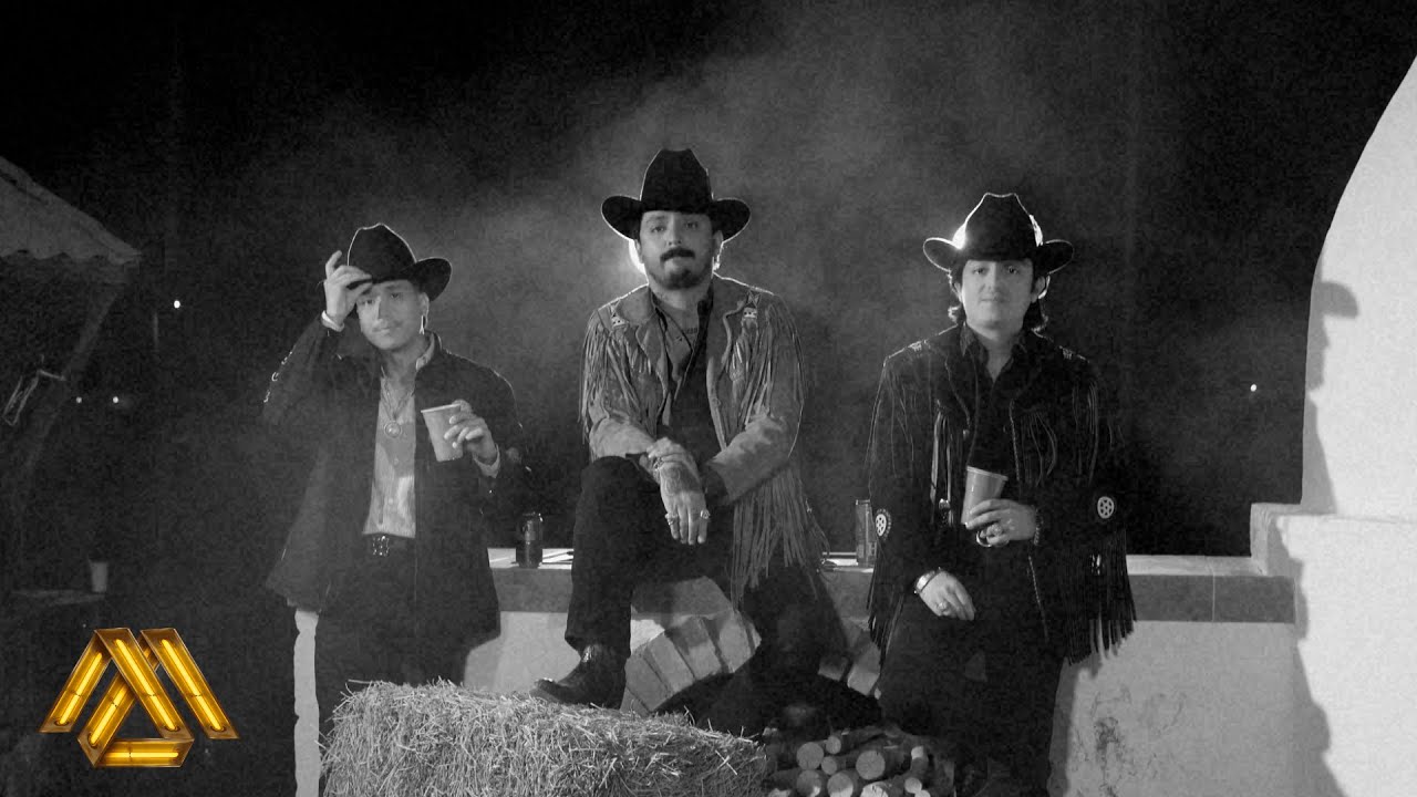 Los Dos Carnales - Corrido de Corridos (Video Oficial)