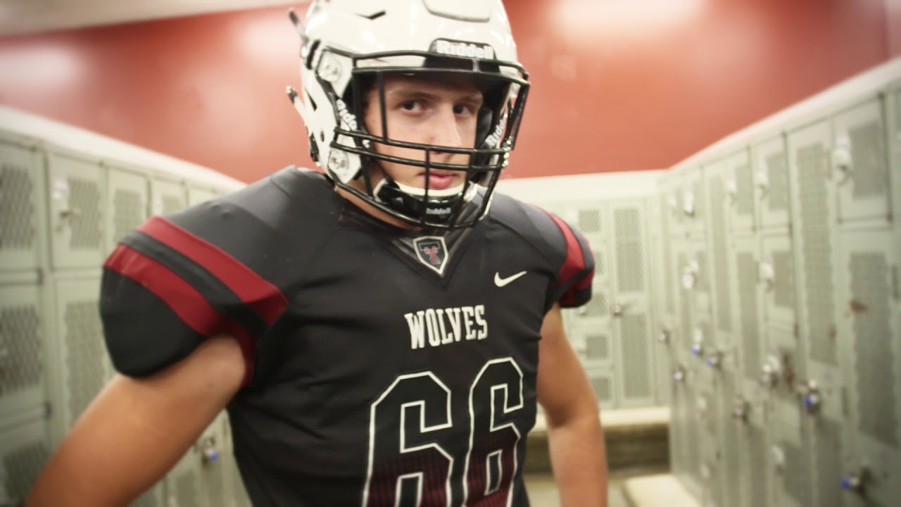 2017 Tualatin High School Football: Newberg Highlight