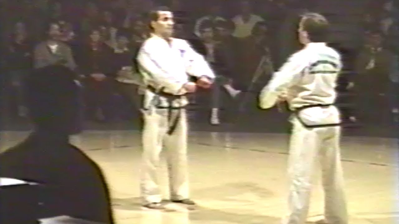 1986 Grandmaster Kwon Tae Kwon Do Circus Krone