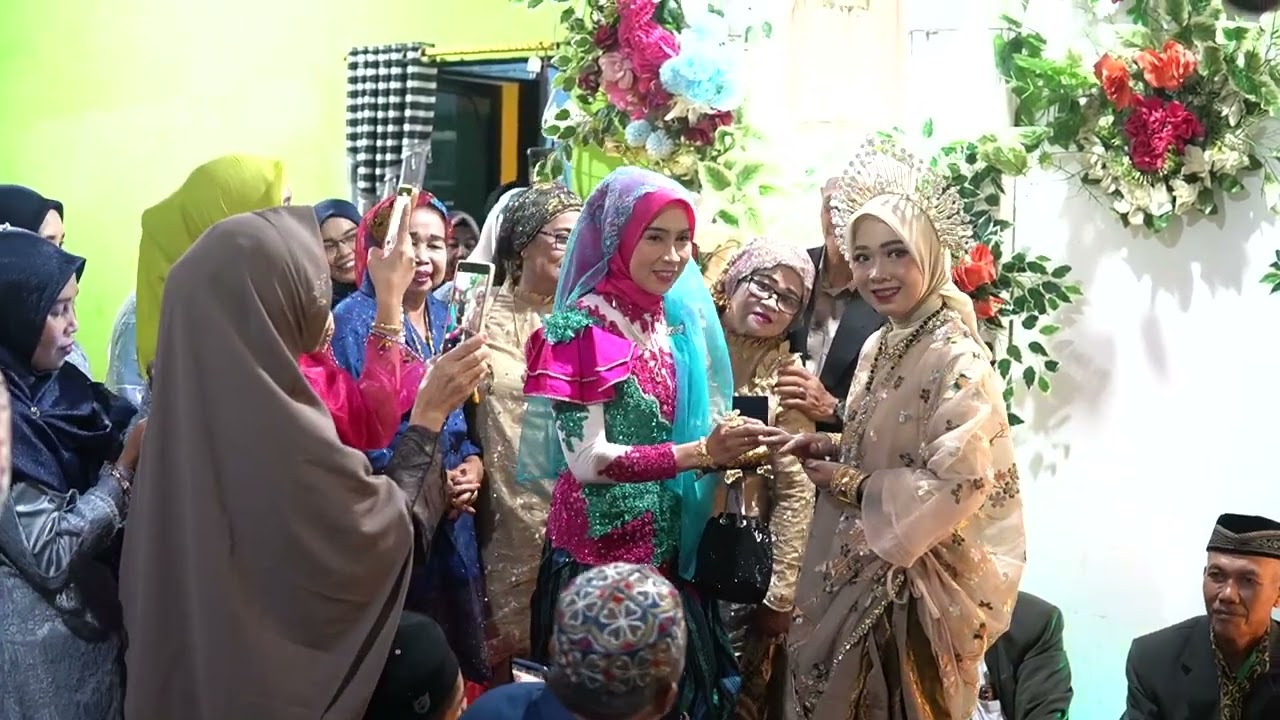 Video Dokumentasi Lamaran Ayu & Fiqi