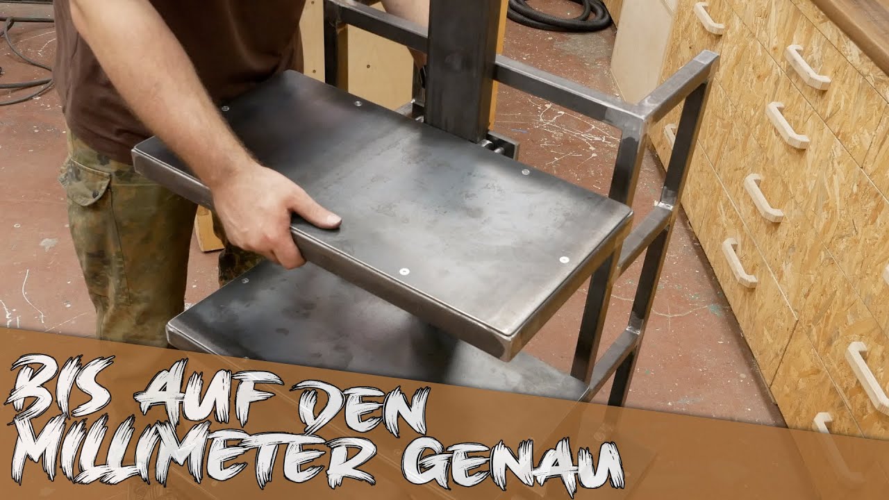 Nun kann man schon erkennen was das werden soll der Schweißwagen / Schweißgerätewagen fast Fertig
