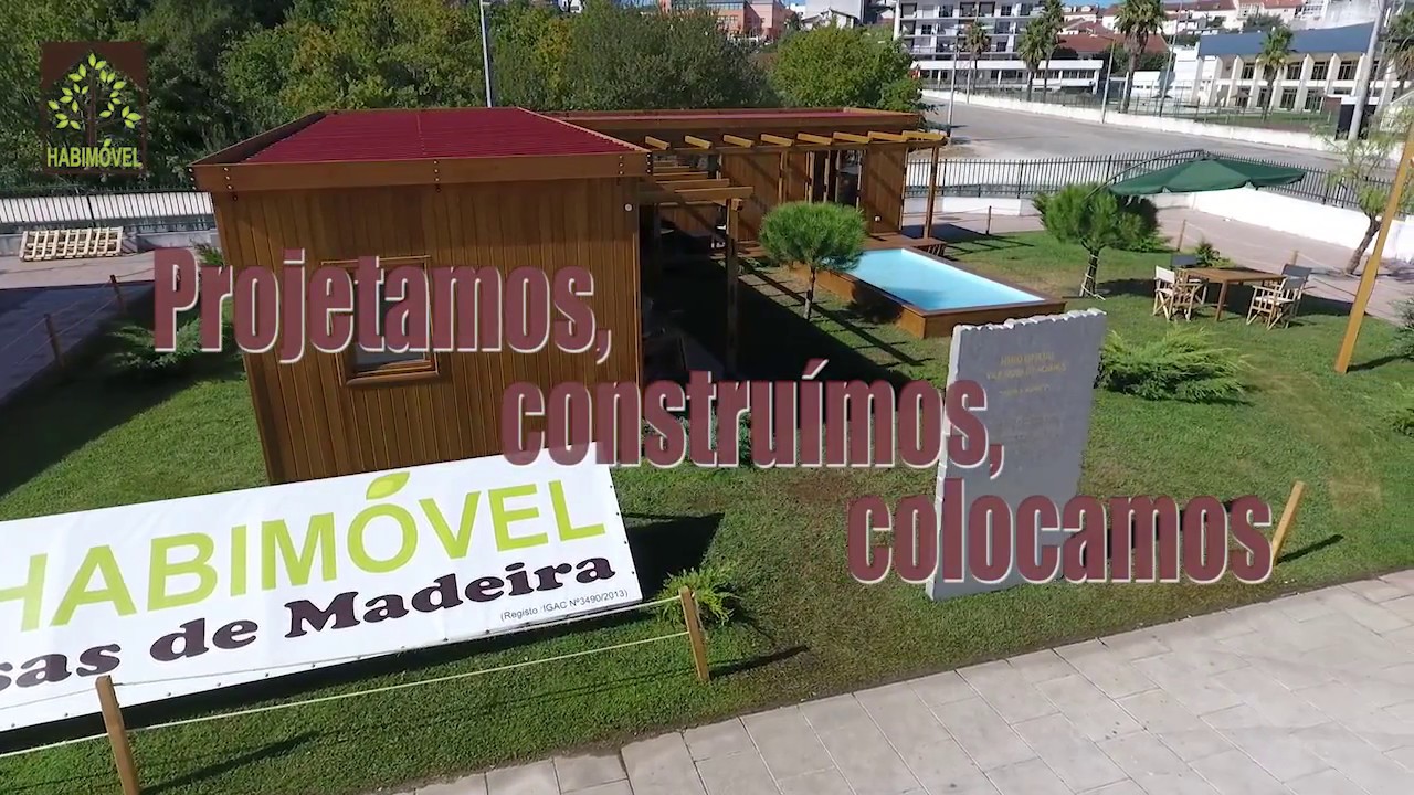 Casas de madeira  HabiMóvel video promocional