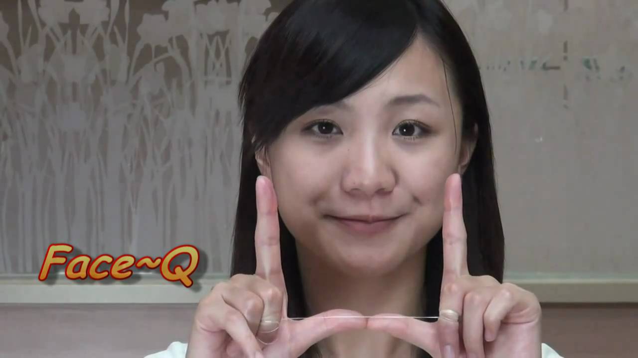 美女示範 牙線使用方法 - FaceQ - #致美牙醫診所 #牙醫行動  #行動牙醫  #牙醫出任務  www.opdent.com