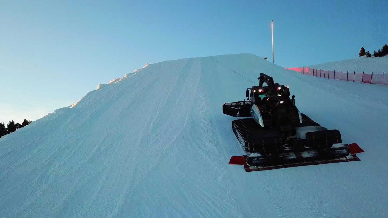 Dameuse Dans le Snow Parc de Font-Romeu !