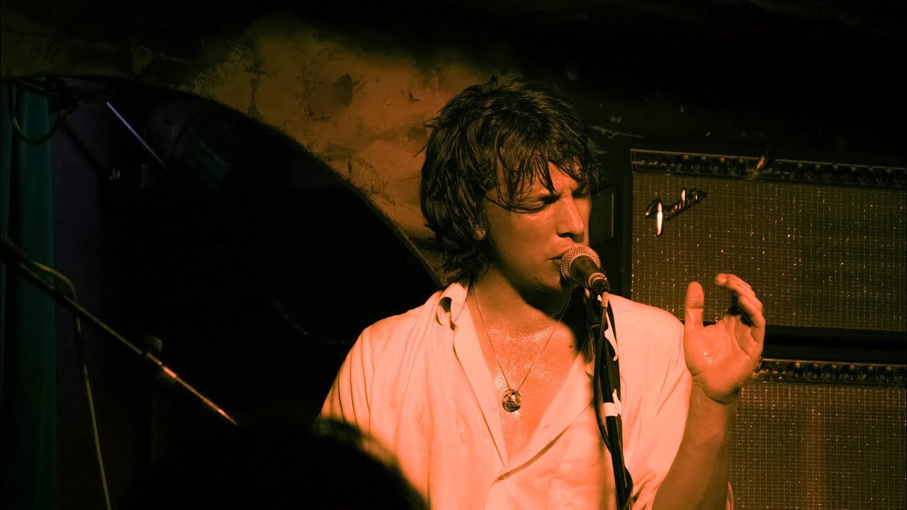 Yak Live at The Shacklewell Arms, London August 18th, 2018