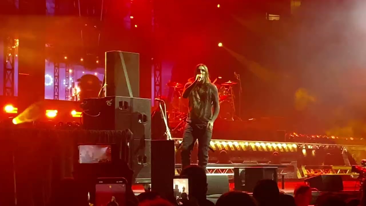 Motionless In White - Intro + Meltdown (Live AO Arena Manchester 2026)