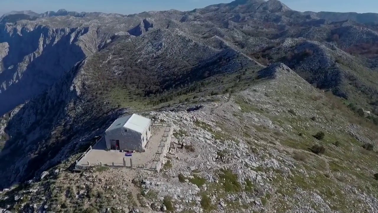 Planinarski dom Toni Roso Biokovo, Vošac, 1422 m