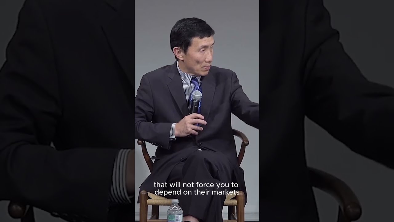 MIT Prof. Yasheng Huang: Can China Rely on the U.S. Market While Agonizing Its Customers?