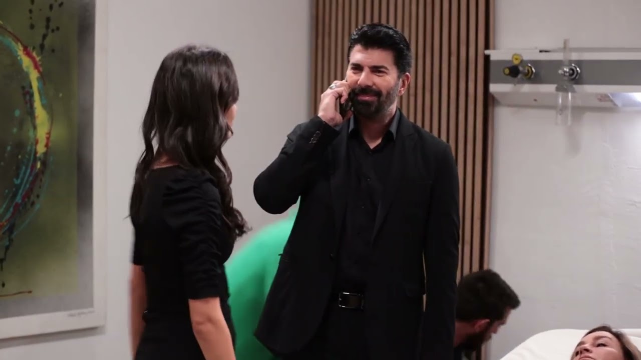 Set 🎥 #Esaret yeni bölümleriyle hafta içi her akşam 19:00'da @kanal7'de! 💞