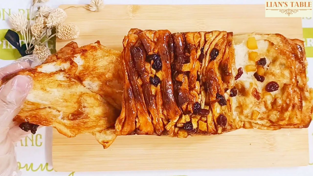 Golden Layers of Flavor! Easy & Delicious Pull-Apart Bread 🍎