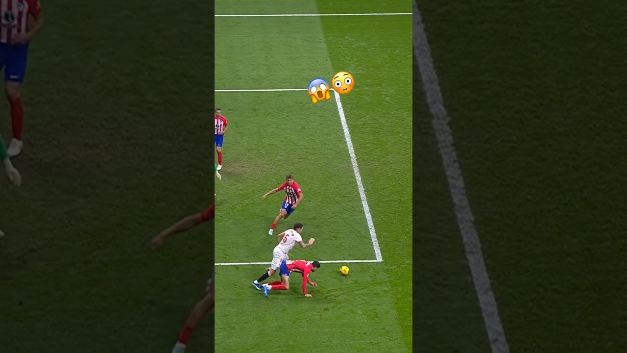 How to SAVE the ball? By GIM&Eacute;NEZ 🤯