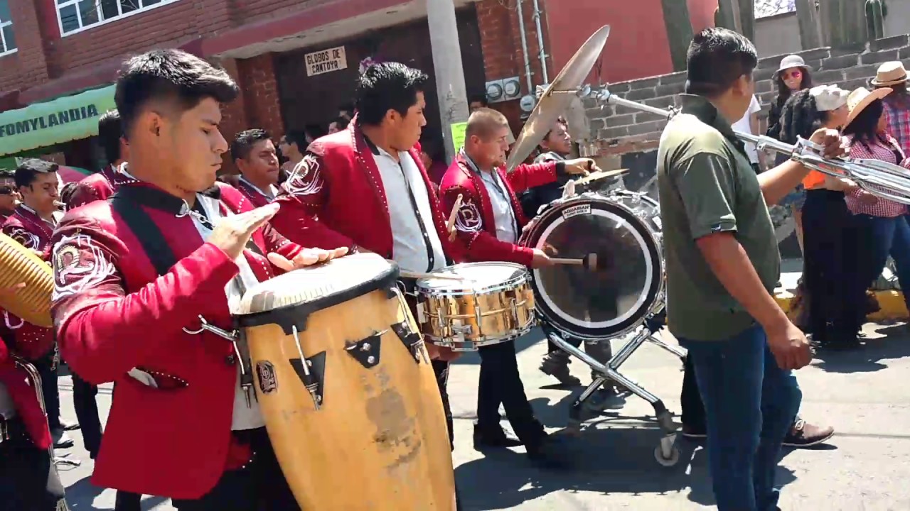 Cuando calienta el sol Banda el Relicario Carnaval santa catarina Tlahuac 2017