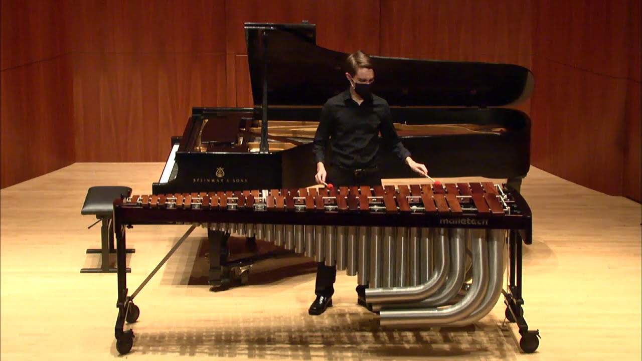 Daniel Kinney: Caleidoscópio by Gene Koshinski