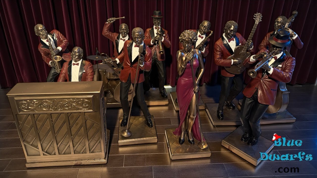 Retro Jazz Band Figurines – Copper Finish Collectible Musicians (Set of 10)