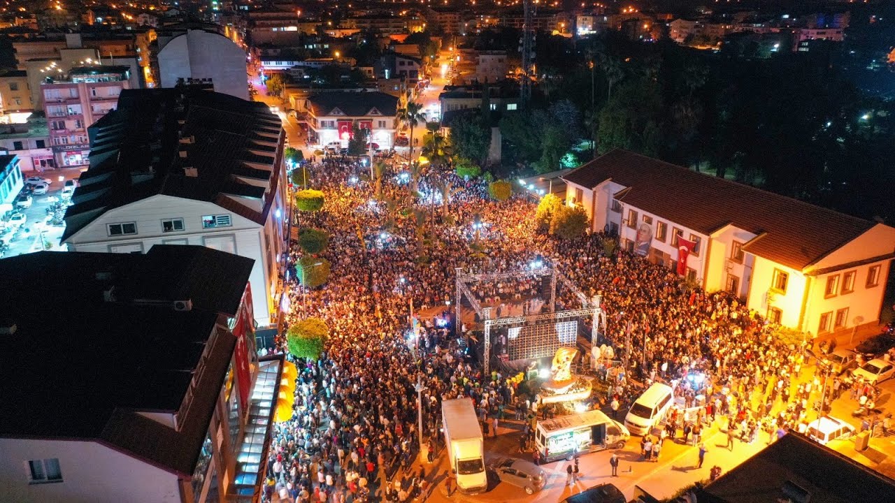 Canlı Musa Eroğlu Konseri - Gazipaşa 